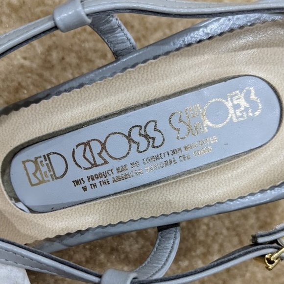 Vintage Periwinkle Heeled Slingback Sandals by Red Cross Shoes - Picture 5 of 6